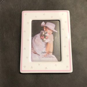 Pick floral picture frame